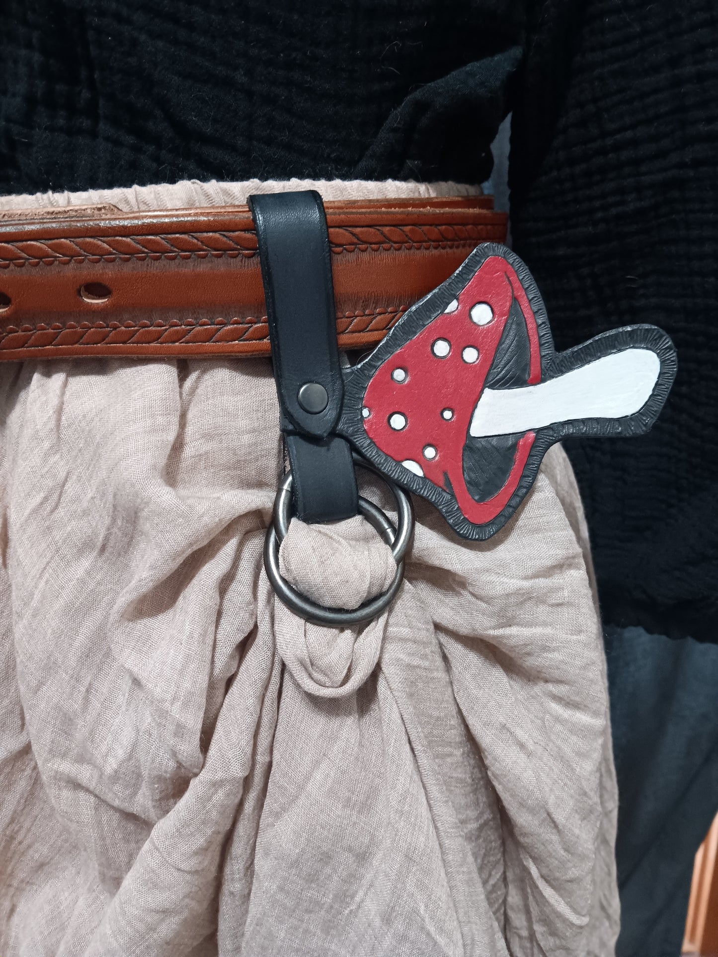 Skirt Hike - Mushroom